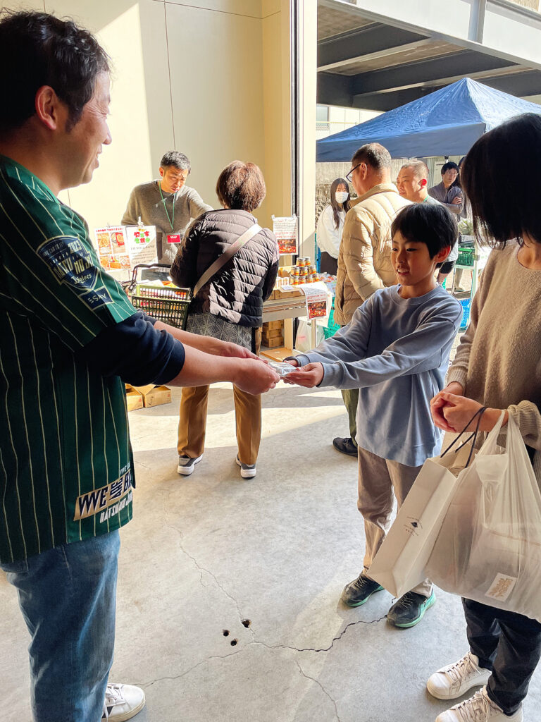 豆菓子のプレゼント