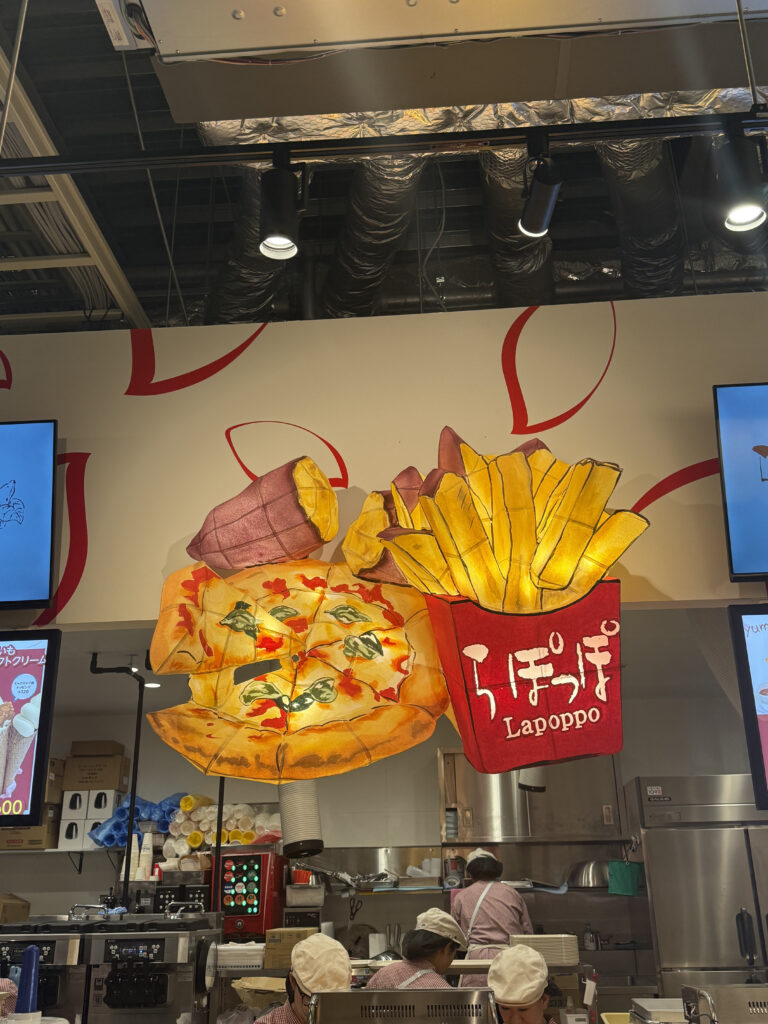 大阪のれんめぐり〜食と祭EXPOブースねぶたの写真